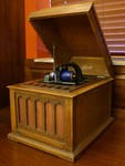 The Amberola 30 by Edison-Bell Consolidated Phonograph Company, ltd.