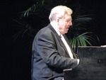 Neville Dickie in Concert 3